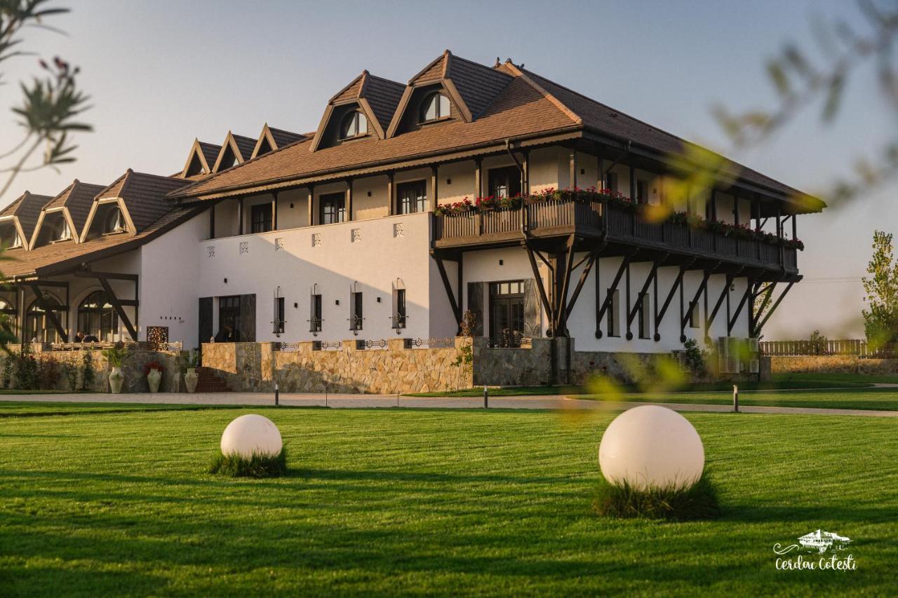 Hotel Cerdac Cotesti Golestii de Sus Exterior foto